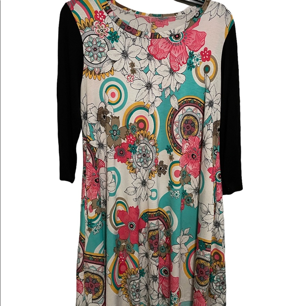Retro-looking Floral Dress